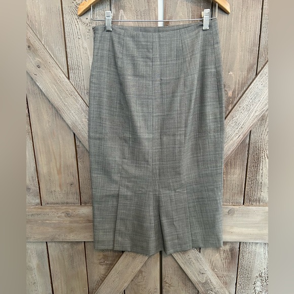 Fitted midi skirt Sz 2 - Picture 7 of 7